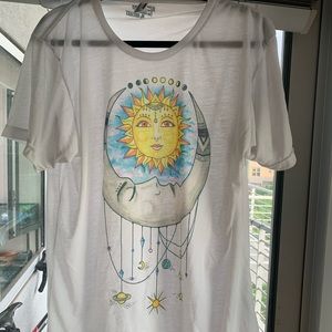 Exceptionally soft hippie t shirt